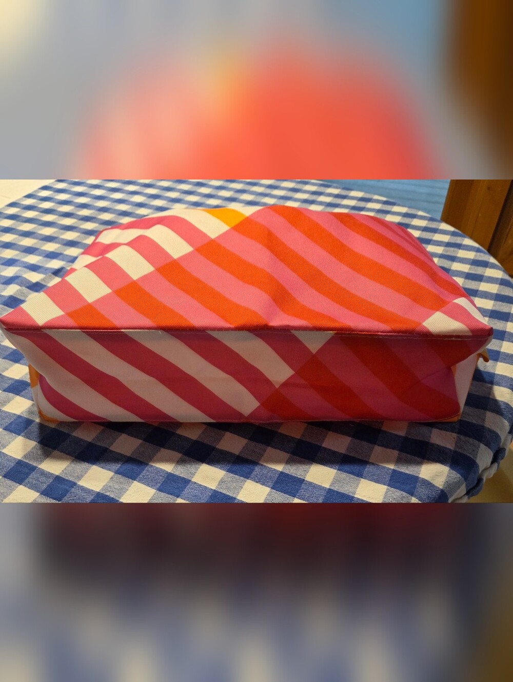 CLINIQUE Striped Pink & Orange Canvas Tote Bag with Rope Handles - Picture 3 of 7